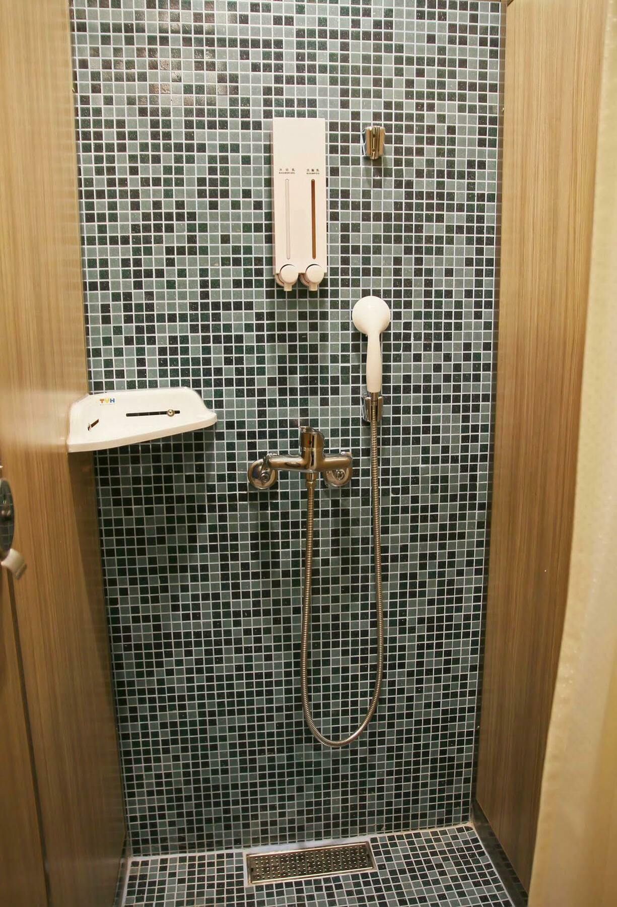 Backpackers Hostel - Taipei Changchun Dış mekan fotoğraf